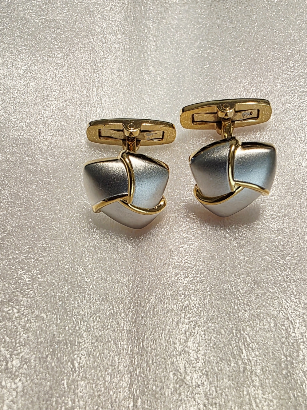 Vintage Yves Saint Laurent Two-Tone Swirl Cufflinks - Rare & Classic